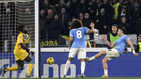 VIDEO - La Lazio ribalta il Frosinone con un tris: gli highlights del 3-1 biancoceleste 