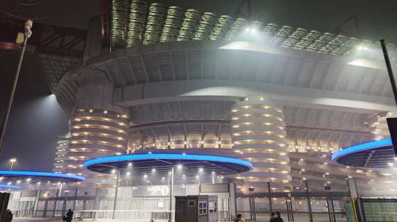 La Repubblica - San Siro, valutazioni sul vincolo: possibile impatto sulla cessione dello stadio a Inter e Milan 