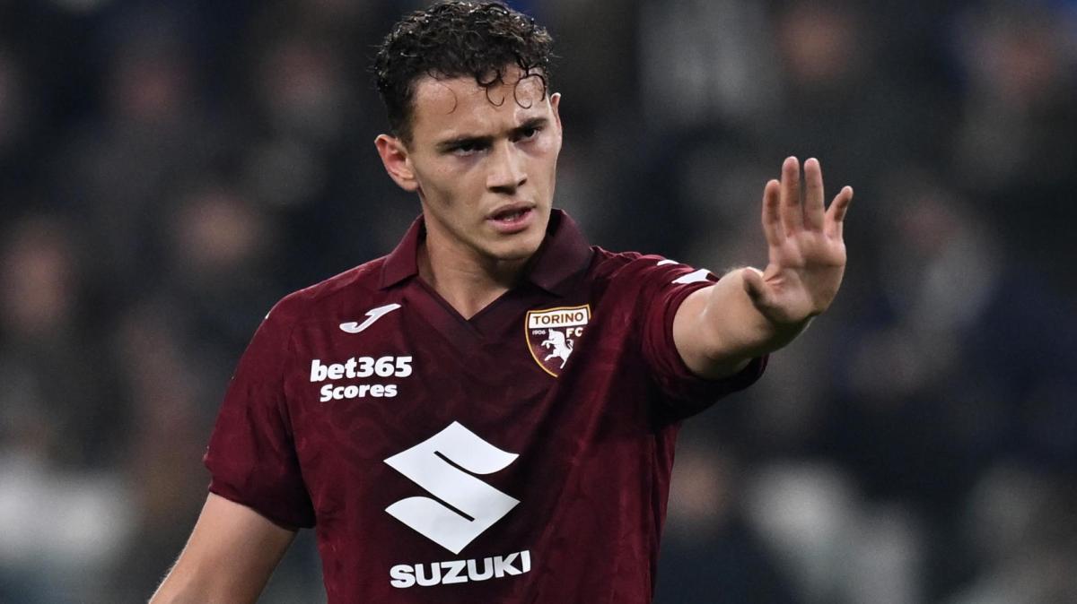 Asllani, il mercato può aspettare: l'albanese convocato dal Torino per il match contro l'Udinese