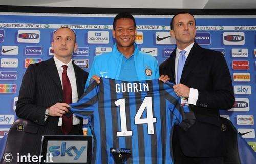 Guarin si presenta: "Volevo l'Inter da due anni, ora voglio restare"