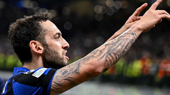SM - Calhanoglu, attesa per l'incontro tra l'agente e il Fenerbahce. Inter e Atalanta ferme per Lookman