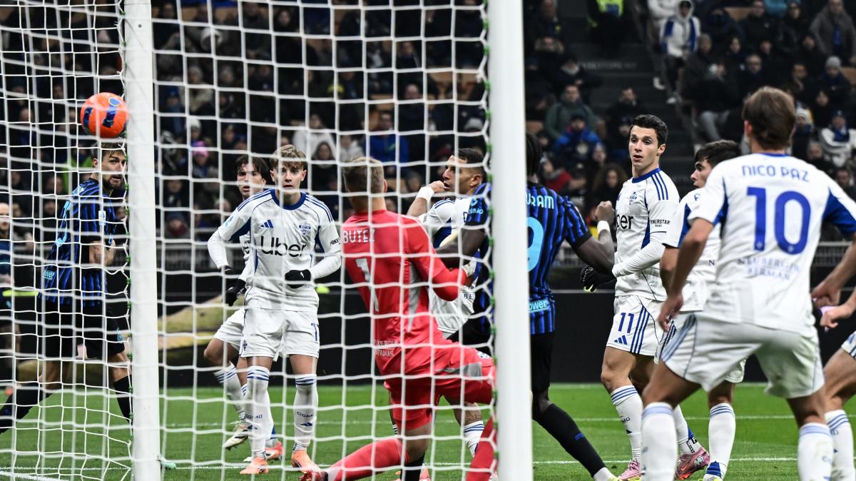 Sant'Ambroeus sotto il segno del 30. L'Inter ne fa 4 al Como e si prende momentaneamente il primo posto