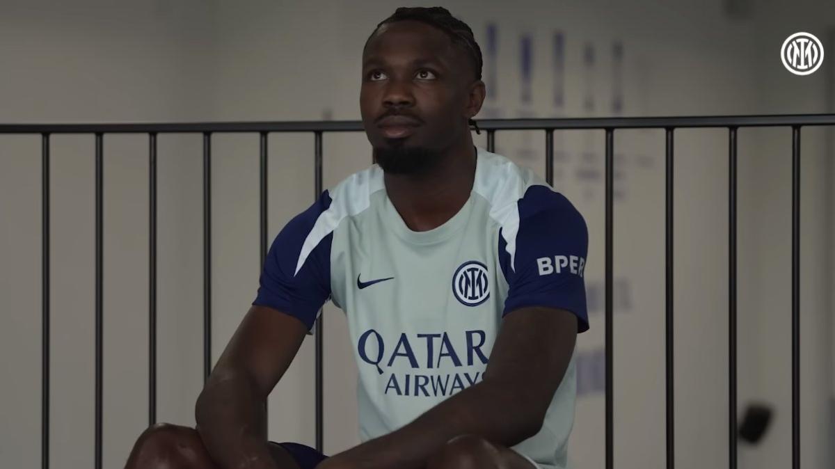 GdS - Inter compatta: dirigenza ad Appiano. Chivu punta su Dumfries, Calhanoglu e Thuram: 'reazione' del francese in allenamento 