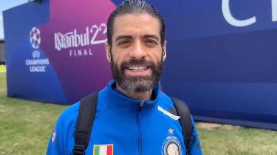 VIDEO - Mohamed, dalla Libia a Istanbul per sostenere l'Inter. Una fede nata con Ronaldo