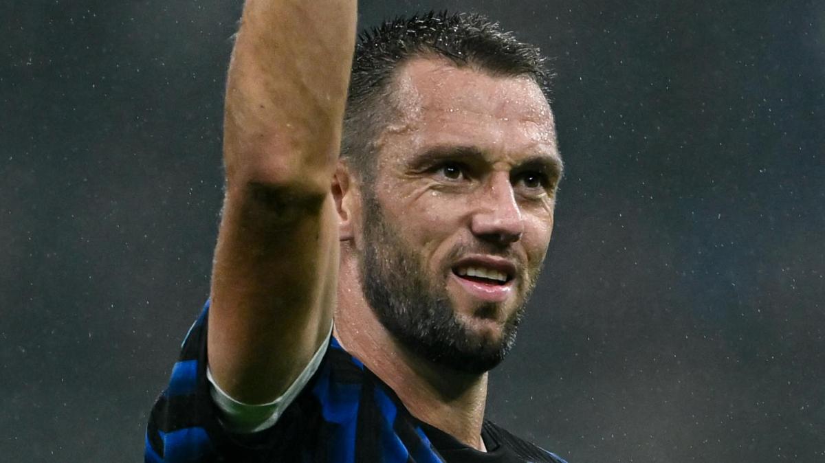 Dalla Spagna - Il Barcellona cerca un centrale: anche De Vrij tra i candidati per i blaugrana