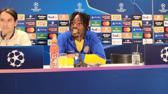  Bisseck in conferenza: "Gap ridotto con Pavard? Lui un grande, ma mi aspetto di giocare di più"