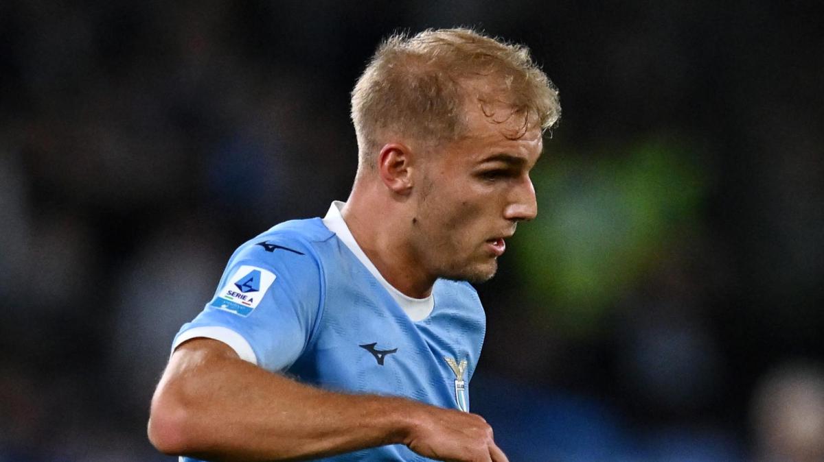 Lazio, Isaksen: "Un mese fa giocavo poco, ma ora sto meglio. Nazionale? Prima dobbiamo giocare contro l'Inter"