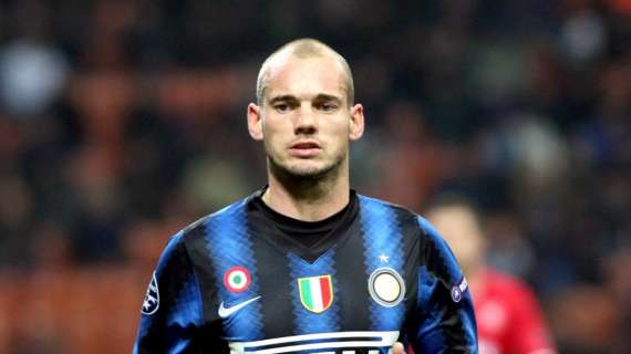 Sneijder: "Pallone d'Oro, io favorito. Su Mou..."