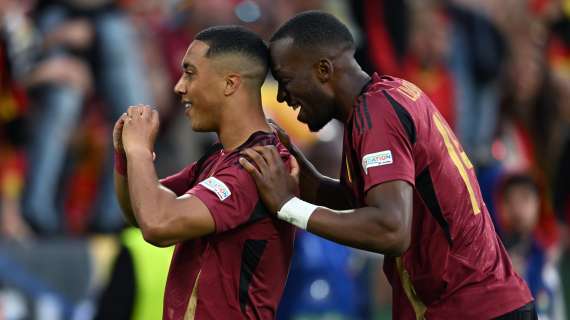 Il Belgio si rimette in carreggiata: 2-0 alla Romania. Altro gol annullato a Romelu Lukaku