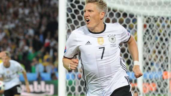 Schweinsteiger via da Manchester? Rummenigge apre: "Se vuole tornare al Bayern, siamo pronti a parlarne"