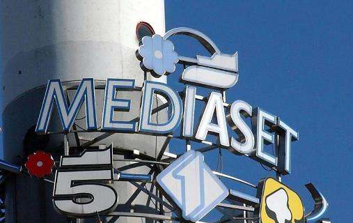 Milanesi sì, romane no: Mediaset invoca l'Antitrust