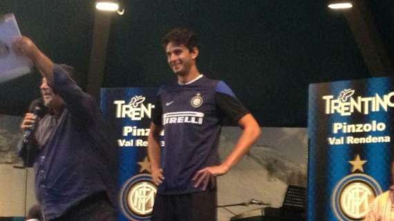 Ranocchia: "Speriamo in nuove gioie". E al coro...