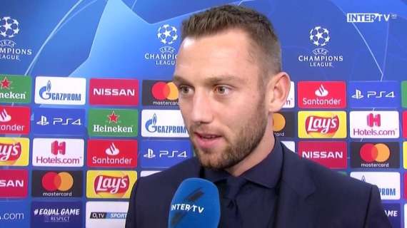 De Vrij a InterTV: "Dobbiamo vincere per forza, se vogliamo passare il girone"