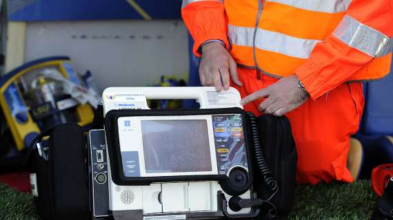 Defibrillatori obbligatori per i club, la legge approvata in Commissione alla Camera