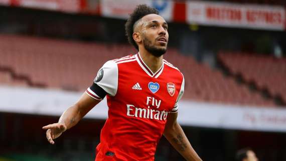 Tripletta al Leeds, Aubameyang scavalca Sanchez nella classifica all-time dei marcatori dell'Arsenal