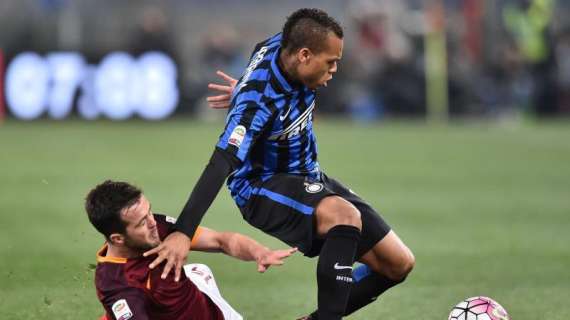 Pagelle TS - Ok Handanovic e Perisic, male Biabiany