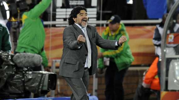 Maradona: "I giornalisti chiedano scusa per le critiche"