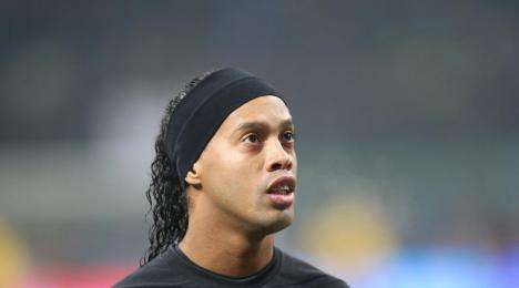 Anche Ronaldinho ricorda il suo derby: "Domani..."