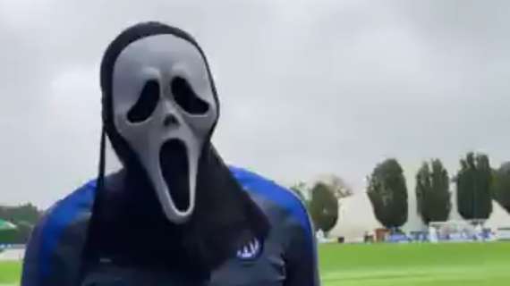 Halloween arriva anche alla Pinetina, Thuram con la maschera di Scary Movie: "Almeno faccio paura ai difensori"