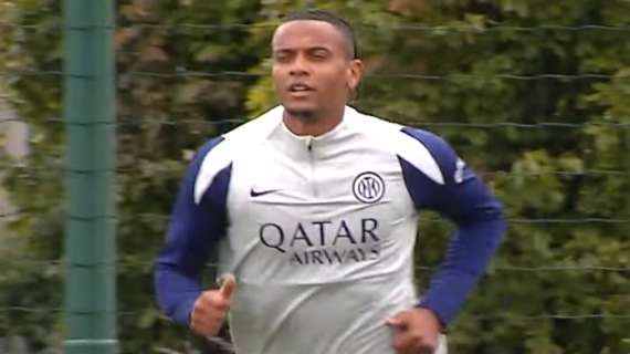 GdS - Verso la Juve: due dubbi per Chivu. Akanji dal 1'? E a centrocampo...