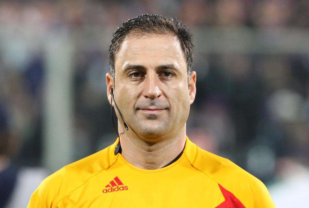 La Fifa boccia l'arbitro di Inter-Barcellona
