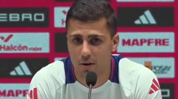 Pallone d'Oro, Rodri snobba Lautaro: "Penso andrà a un giocatore del PSG, però mi piacerebbe..."