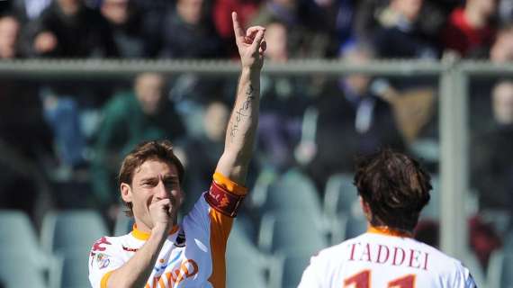 Totti-show, la Fiorentina si fa agguantare due volte