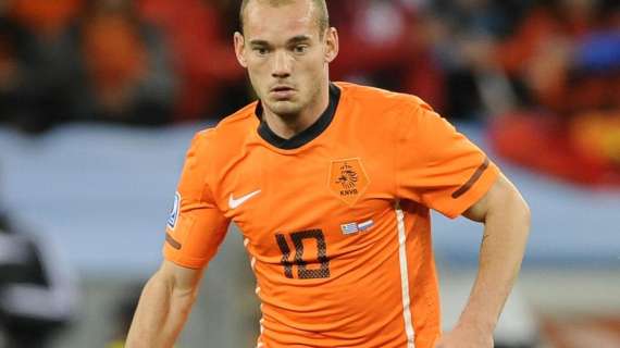 Heitinga e il fratello Rodney incoronano Sneijder