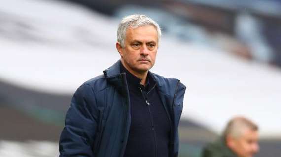 Dall'Inghilterra - Mourinho già pronto a tornare in panchina: tre club sullo Special One, c'è anche la Roma