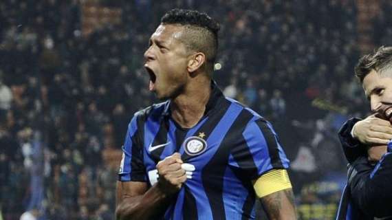 Guarin e quel gol che stese il Milan: l'Inter fa gli auguri al colombiano