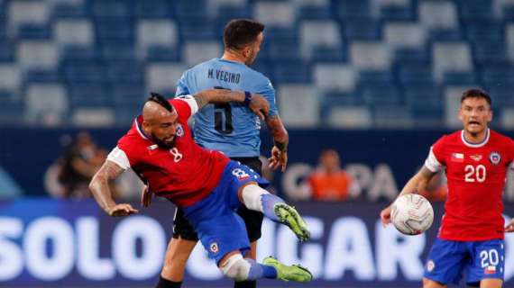 Copa America, la riprende Vecino in Uruguay-Cile: assist per Suarez dell'interista, è 1-1 contro Vidal 