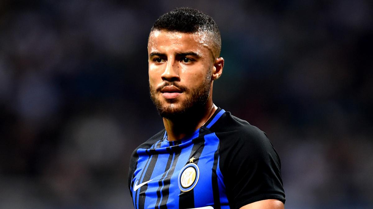 L'ex Inter Rafinha annuncia il ritiro: "Ho avuto il privilegio di difendere club che ammiravo fin da bambino"