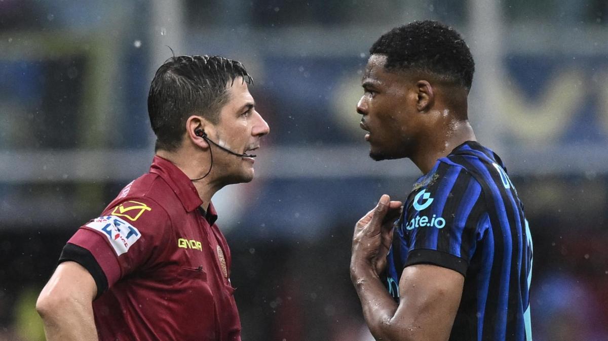 SM - Scalvini-Frattesi non è l'unico errore di Manganiello. Fa discutere anche il caso Dumfries-Ederson