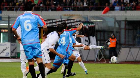 Il Catania castiga un'Inter in apnea. Almiron e Orsato, ottime marcature