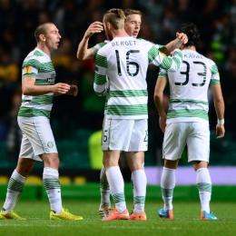 Celtic frenato dal Ross County. Ma allunga in vetta