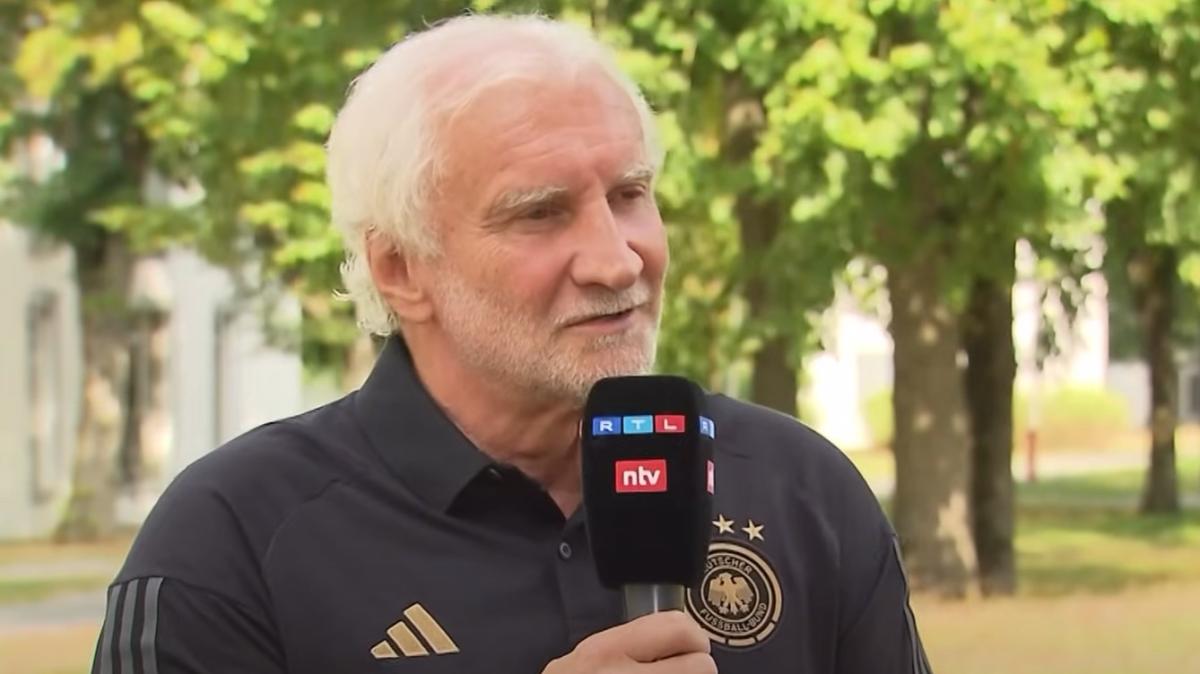 Völler: "Italia fuori dai Mondiali, pagata l'espulsione di Bastoni"