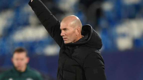 Blick - All'Inter fu offerto Zinedine Zidane. Hodgson si oppose: troppo ingombrante