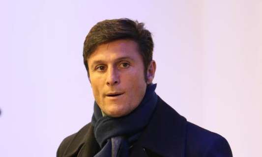 Zanetti: "Con l'Expo l'Italia darà prova di ciò che è capace". Poi, anche una gag con un microfono