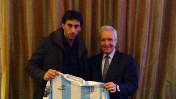 FOTO - Milito è del Racing, ecco la prima foto