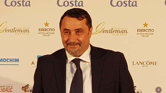 Mirabelli perde le staffe: litiga con un tifoso del Padova e lo colpisce con un pugno