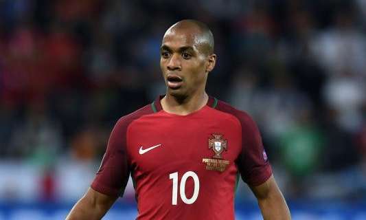 PS - Inter, pressing Gabriel Jesus. Per Joao Mario...