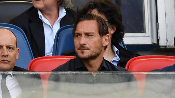 Totti già si arrende: "La Juve fa un campionato a parte, noi lottiamo con le altre tra secondo e quarto posto"