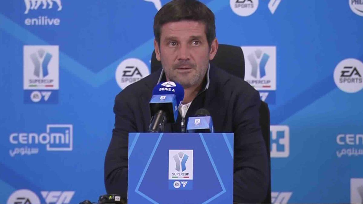 Chivu in conferenza: "Esposito e Calhanoglu non sono entrati per un motivo. Nel calcio piangi, ma poi devi rialzarti"