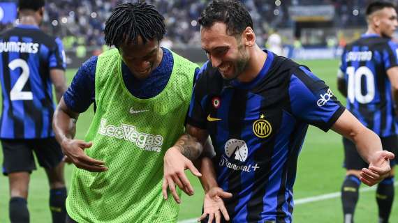 GdS - Dai balli con Cuadrado alle videochiamate con Thuram e Arnautovic: Calhanoglu leader dell'Inter