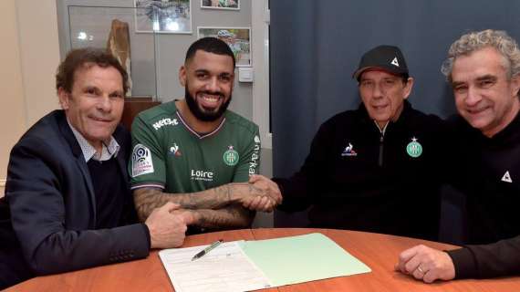 M'Vila: "Ho commesso errori ma ho imparato dalle mie esperienze al Sunderland, all'Inter e al Rubin"