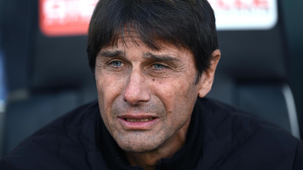 Napoli, Conte punge: "Qui perché ce lo siamo guadagnato, non su invito. Bologna e Inter molto forti, aspettiamo"