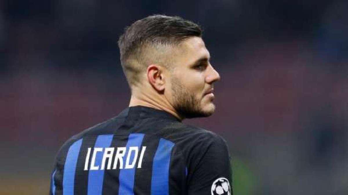 Erjona, l'ex di Dzemaili, si schiera con Wanda contro Icardi: 'Non esistono  calciatori santi. Lei ha gli attributi' FOTO, Serie A