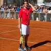 Edoardo Bove si dà al tennis nella sua Roma per una iniziativa su salute e sport: video e immagini