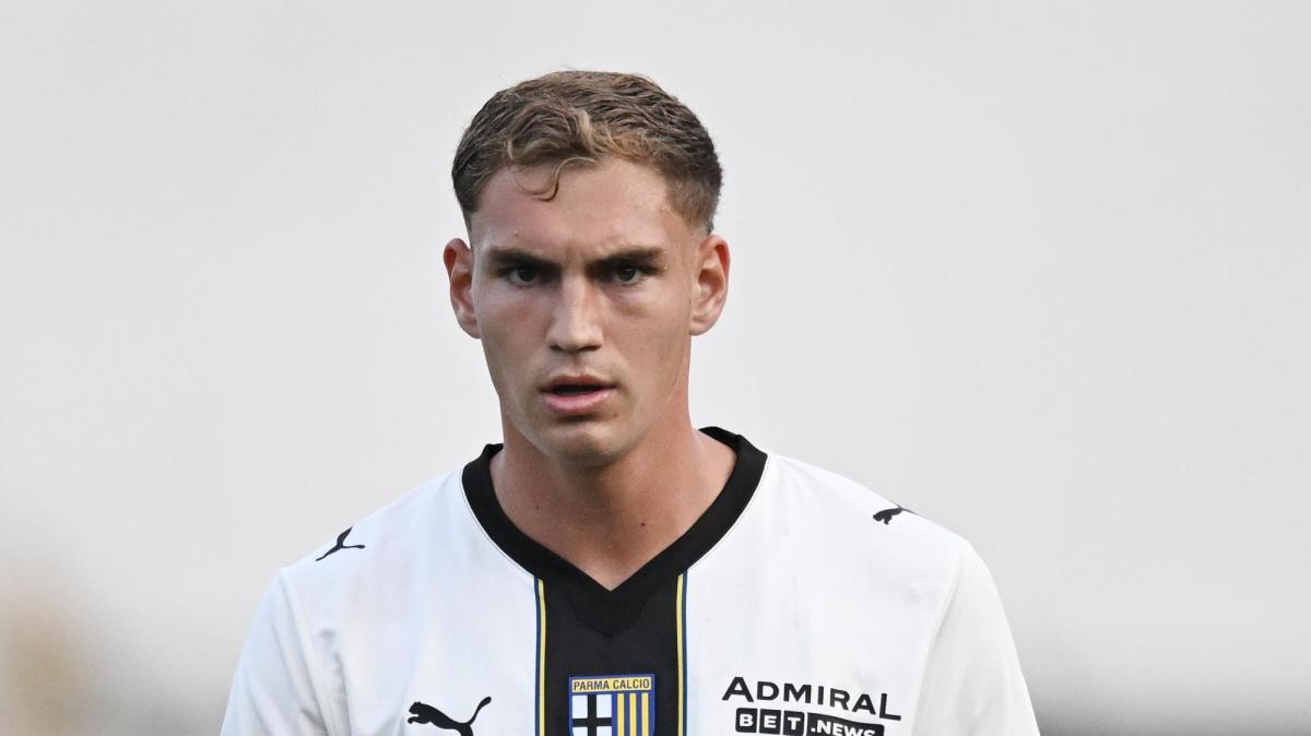 30 mln al Parma in prestito con obbligo, Tuttosport: "Le cifre di Pellegrino in viola"