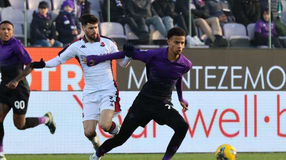 La Fiorentina subisce gol e Palladino corre ai ripari: dentro Comuzzo, applausi del Franchi